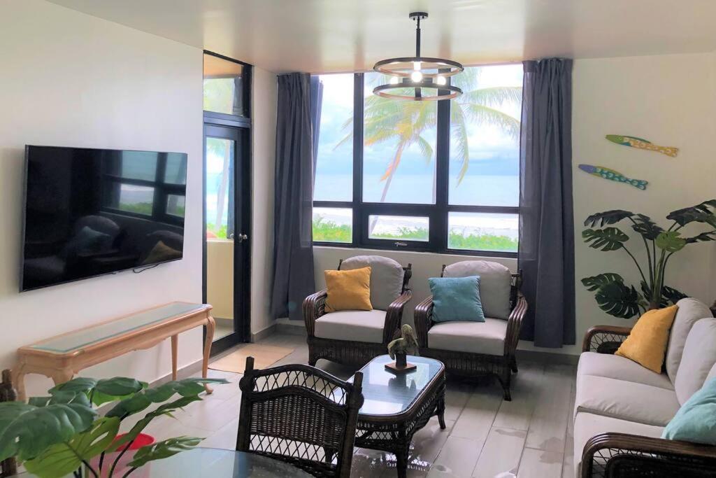 Beachfront Getaway For Two! Humacao Extérieur photo