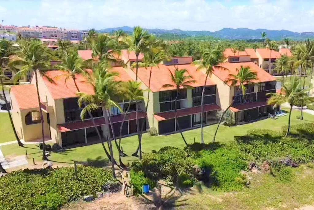 Beachfront Getaway For Two! Humacao Extérieur photo